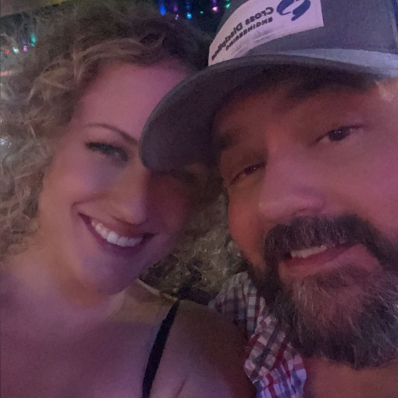 Meet your Posher, Sarah. - Picture 5 of 5